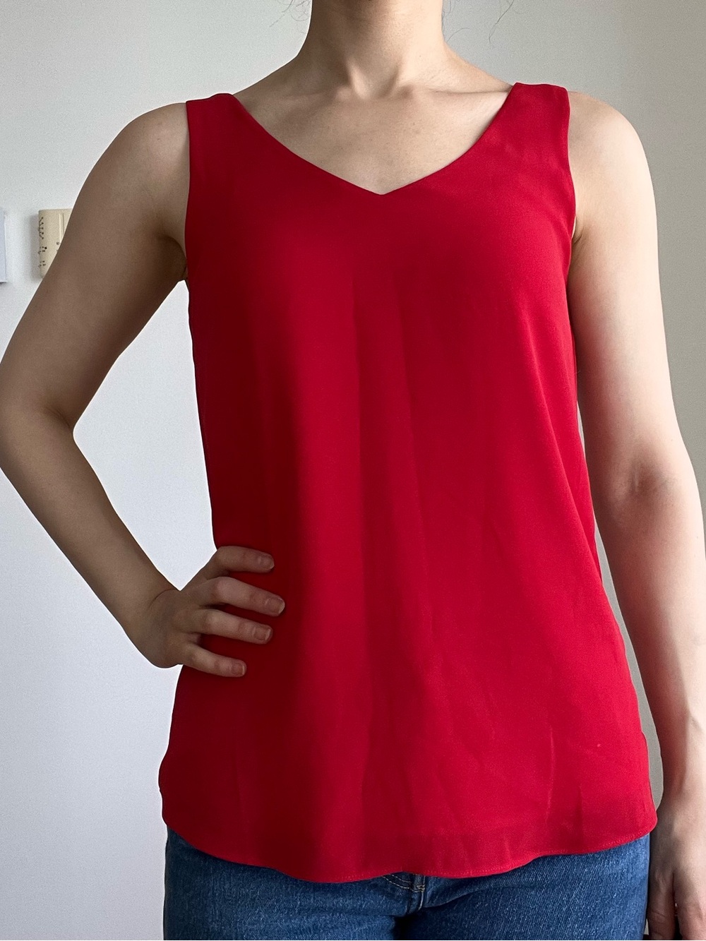 RW&CO. Red V-Neck Sleeveless Cami